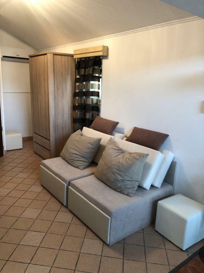 Regina Delux Apartman Gyula Exterior foto